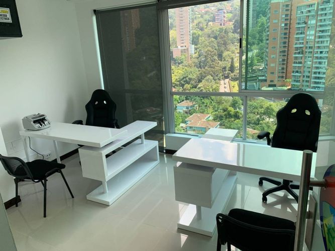 Oficina en arriendo en Patio Bonito, Medellín, 34 m² · foto 5 de 12