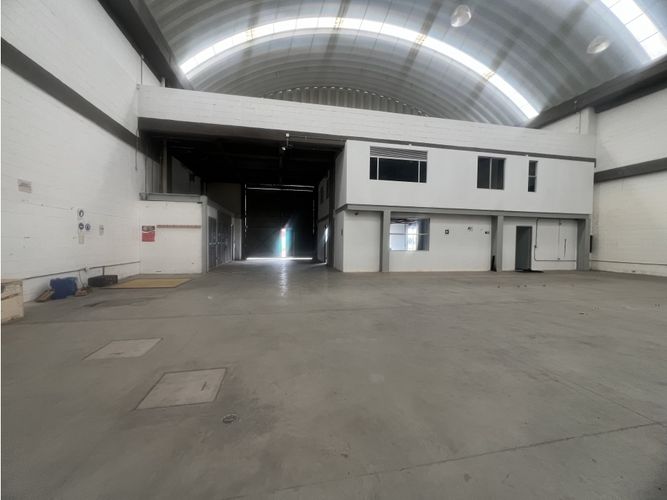 Bodega en arriendo en Siberia, Cota, 848 m² · foto 3 de 22