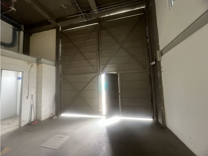Bodega en arriendo en Siberia, Cota, 848 m² · foto 4 de 22