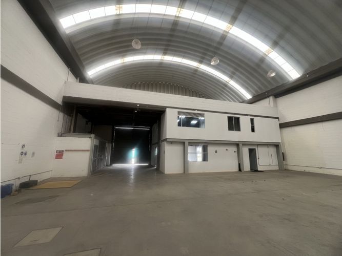 Bodega en arriendo en Siberia, Cota, 848 m² · foto 8 de 22