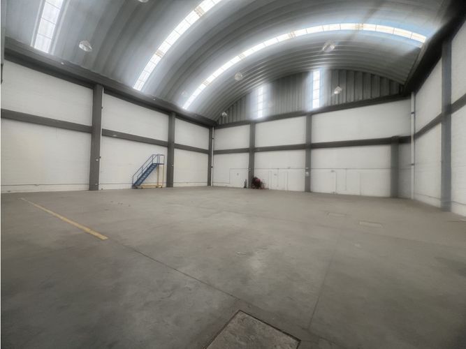 Bodega en arriendo en Siberia, Cota, 848 m² · foto 11 de 22