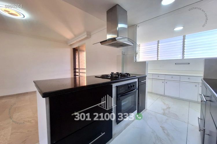 Apartamento de 3 alcobas en arriendo en Los Parra, Medellín, 140 m² · foto 11 de 24
