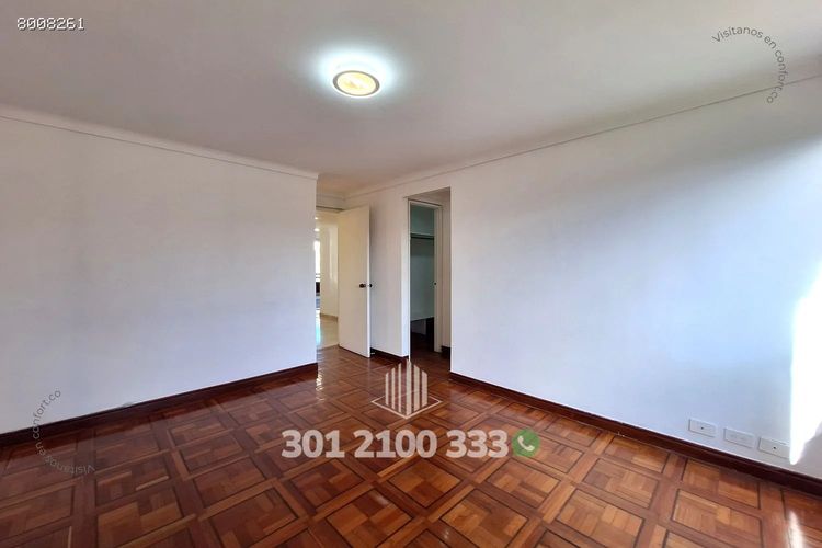 Apartamento de 3 alcobas en arriendo en Los Parra, Medellín, 140 m² · foto 20 de 24