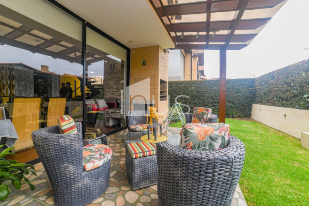 Casa en venta en Calahorra, Cajicá · foto 2 de 24