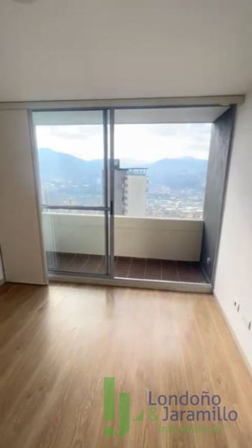Apartamento de 3 alcobas en venta en Las Lomitas, Sabaneta, 69 m² · foto 7 de 11
