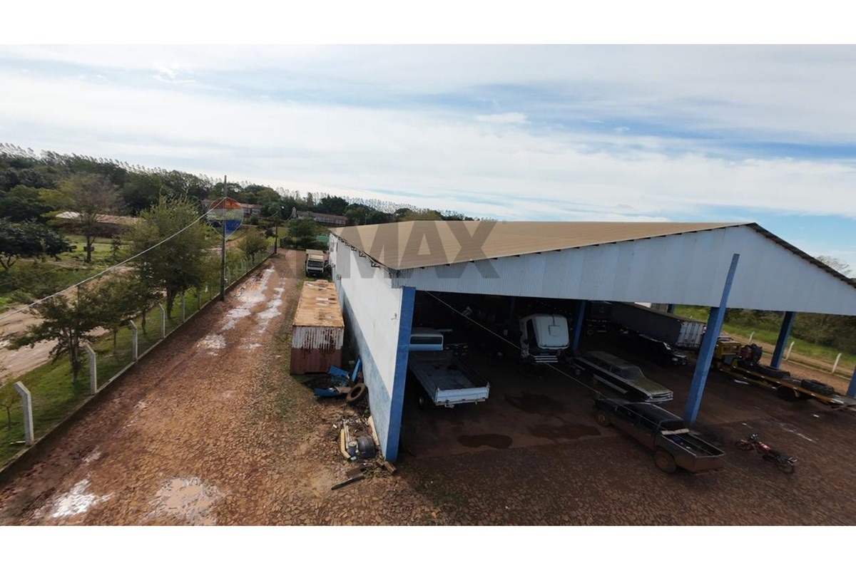 GALPON COMERCIAL / INDUSTRIAL EN MINGA GUAZÚ - ALTO PARANÁ EN VENTA — foto 2
