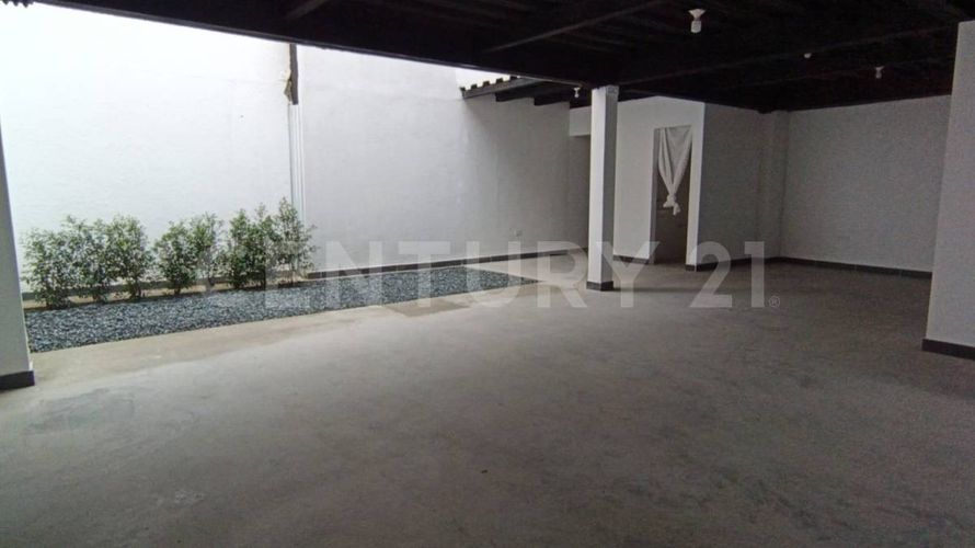 Local en arriendo en El Peñon, Cali, 200 m² · foto 6 de 11