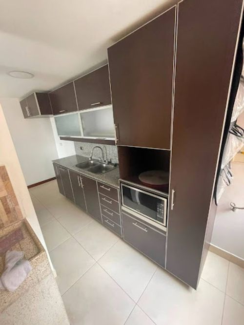Apartamento de 3 alcobas en arriendo en Loma Linda, Envigado, 120 m² · foto 9 de 24