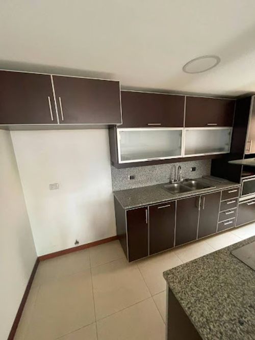 Apartamento de 3 alcobas en arriendo en Loma Linda, Envigado, 120 m² · foto 10 de 24