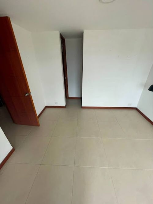 Apartamento de 3 alcobas en arriendo en Loma Linda, Envigado, 120 m² · foto 15 de 24