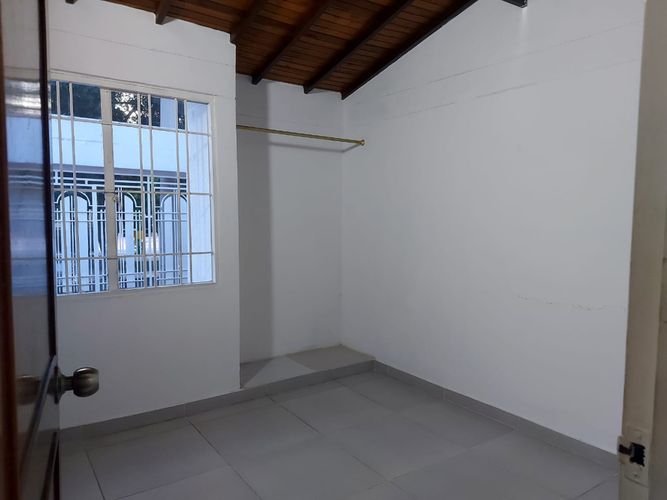 Casa de 2 alcobas en venta en El Sol, Los Patios, 90 m² · foto 2 de 10