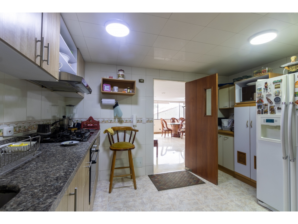 Apartamento en venta en Cedritos, Bogotá · foto 6 de 18