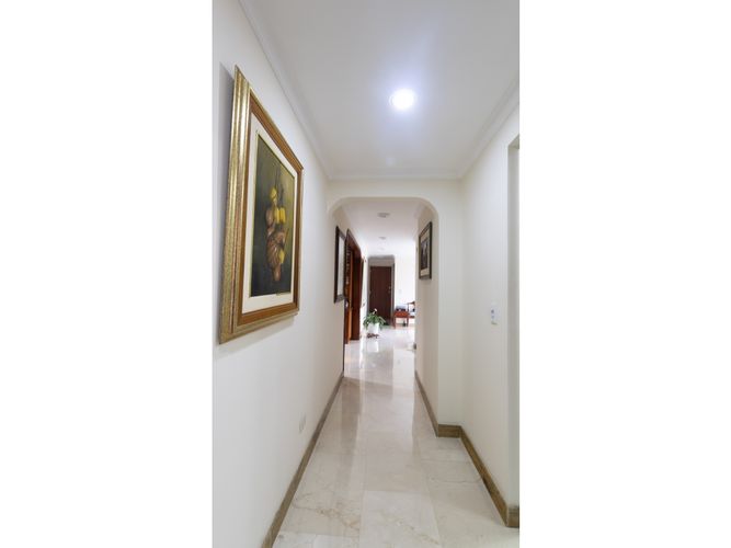 Apartamento en venta en Cedritos, Bogotá · foto 7 de 18