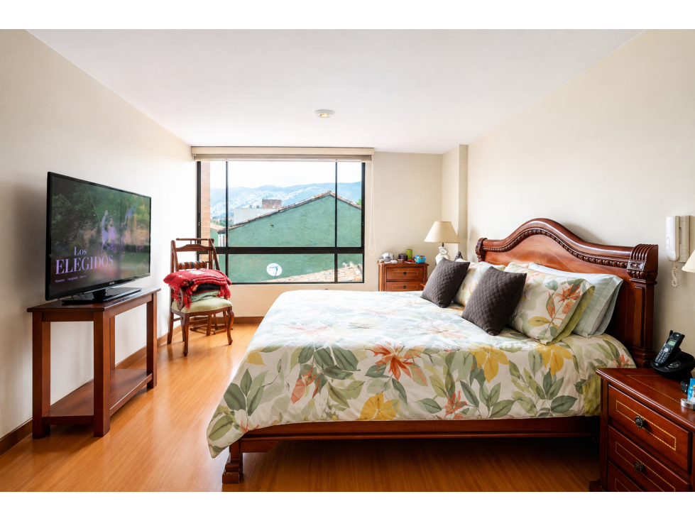 Apartamento en venta en Cedritos, Bogotá · foto 8 de 18