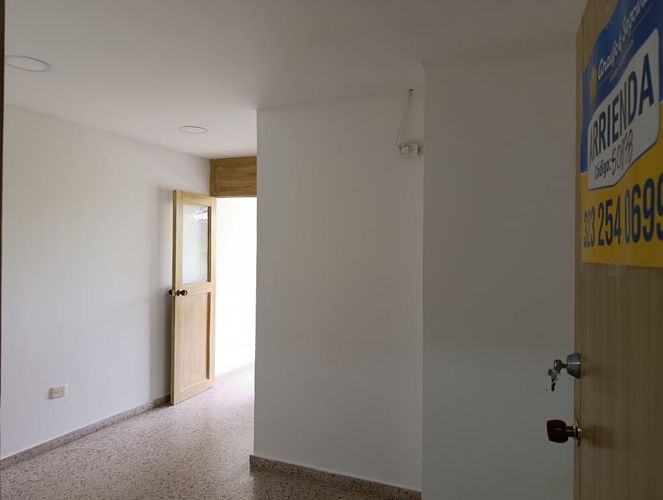 Oficina en arriendo en Centro, Montería, 22 m² · foto 7 de 12