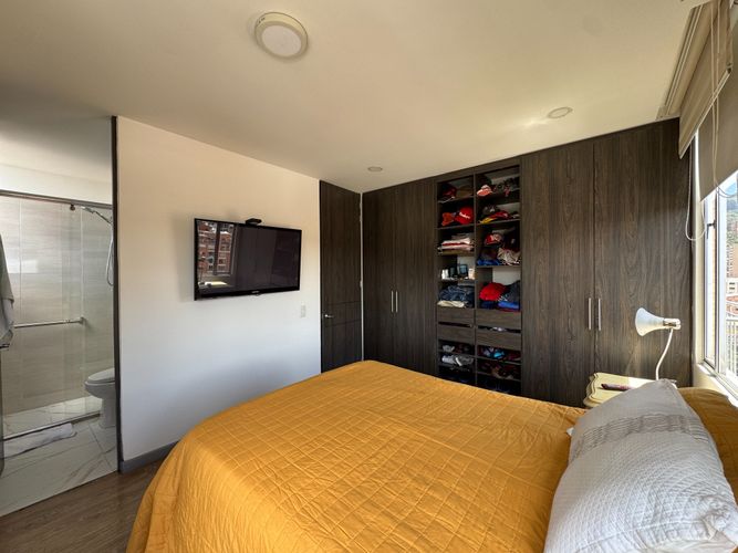 Apartamento de 3 alcobas en venta en Cedritos, Bogotá, 100 m² · foto 16 de 23