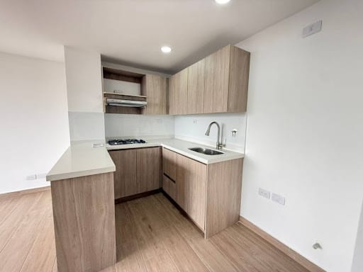 Apartamento de 3 alcobas en arriendo en San Jose, Sabaneta, 72 m² · foto 8 de 19