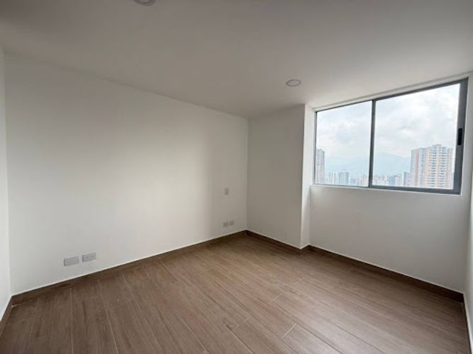 Apartamento de 3 alcobas en arriendo en San Jose, Sabaneta, 72 m² · foto 14 de 19