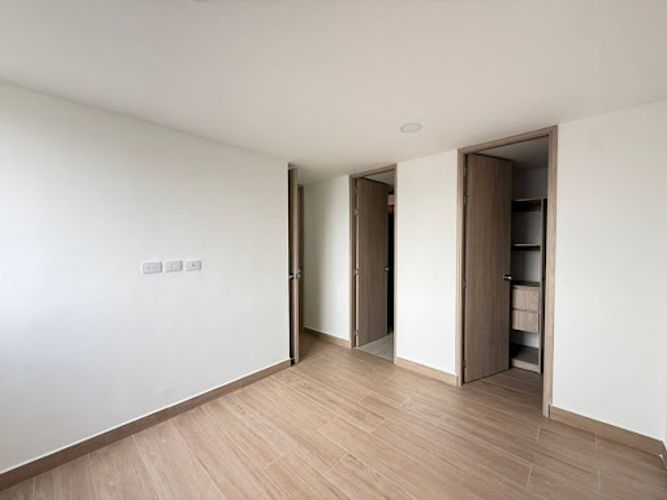 Apartamento de 3 alcobas en arriendo en San Jose, Sabaneta, 72 m² · foto 15 de 19