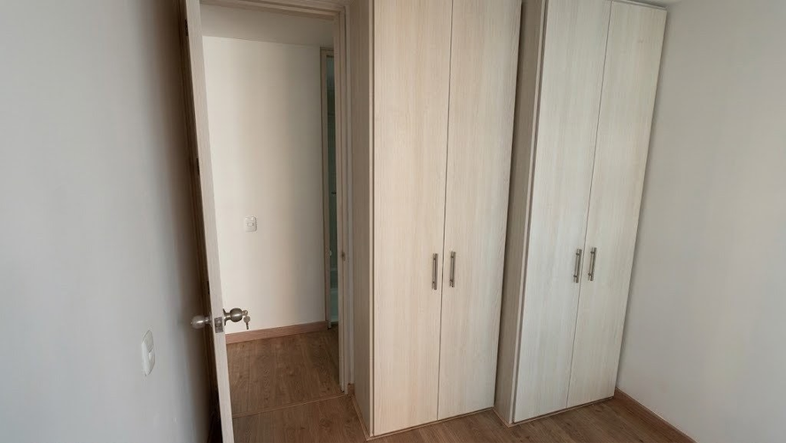 Apartamento de 2 alcobas en venta en Castilla, Bogotá, 52 m² · foto 7 de 20