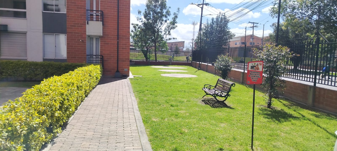 Apartamento de 2 alcobas en venta en Castilla, Bogotá, 52 m² · foto 17 de 20