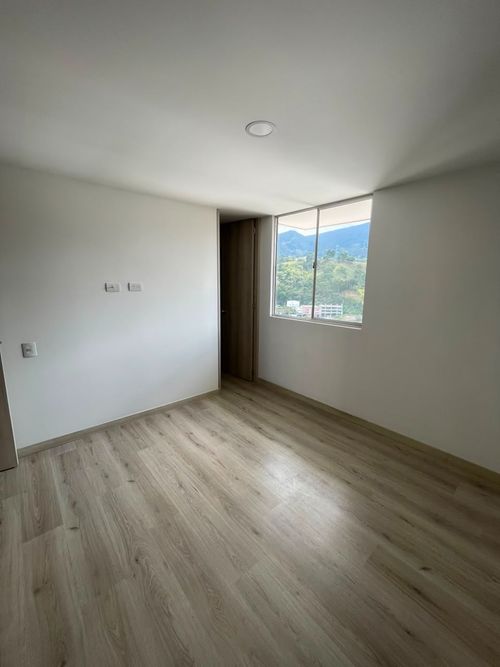 Apartamento de 3 alcobas en arriendo en Monteazul, Sabaneta, 85 m² · foto 21 de 24