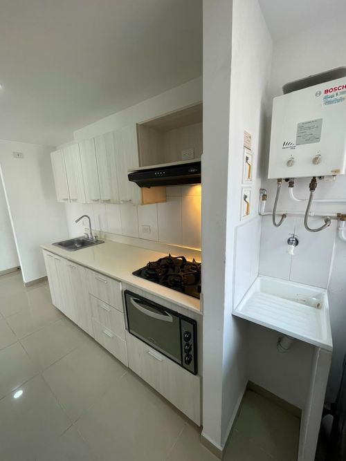 Apartamento de 3 alcobas en arriendo en Monteazul, Sabaneta, 85 m² · foto 24 de 24