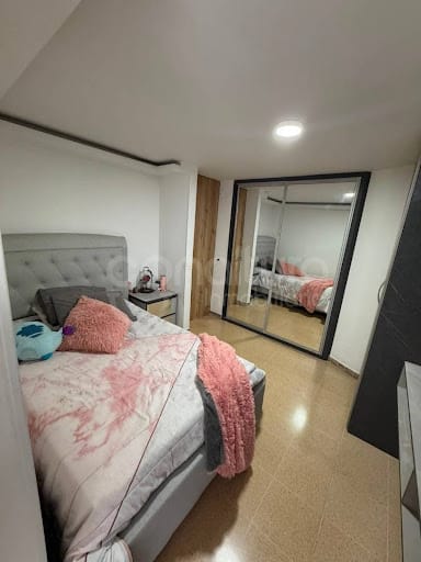 Apartamento de 3 alcobas en arriendo en Los Parra, Medellín, 127 m² · foto 7 de 13