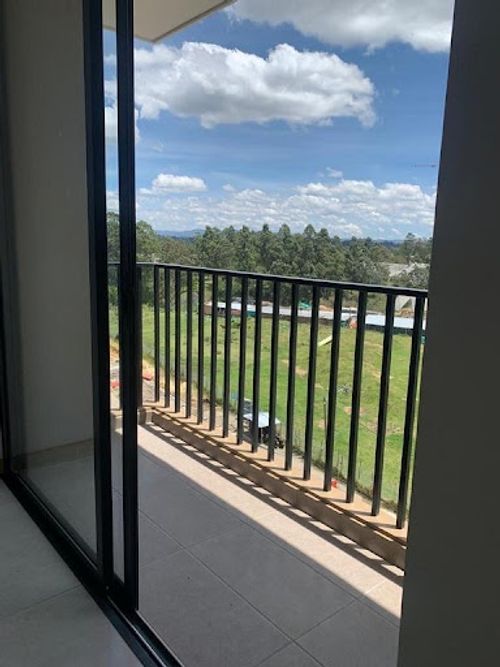Apartamento de 3 alcobas en arriendo en El Porvenir, Rionegro, 60 m² · foto 10 de 10