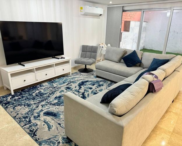 Casa de 4 alcobas en arriendo en El Poblado, Medellín, 334 m² · foto 6 de 17
