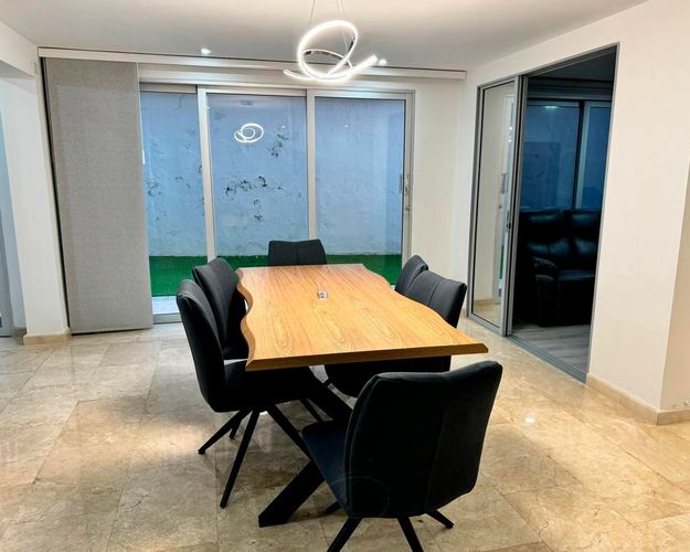 Casa de 4 alcobas en arriendo en El Poblado, Medellín, 334 m² · foto 15 de 17