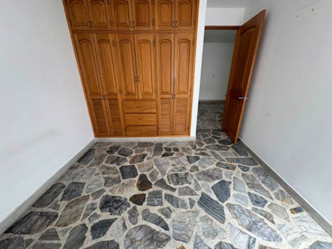 Apartamento de 3 alcobas en arriendo en Laureles, Medellín, 130 m² · foto 11 de 17