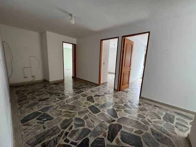 Apartamento de 3 alcobas en arriendo en Laureles, Medellín, 130 m² · foto 13 de 17