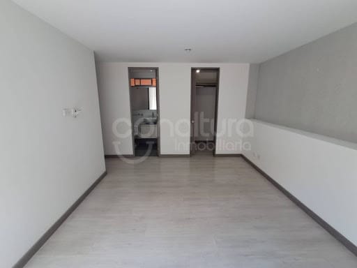 Apartamento de 3 alcobas en arriendo en Loma De San Jose, Sabaneta, 98 m² · foto 7 de 21