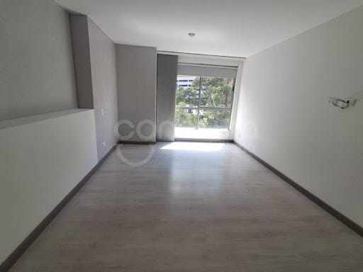 Apartamento de 3 alcobas en arriendo en Loma De San Jose, Sabaneta, 98 m² · foto 9 de 21