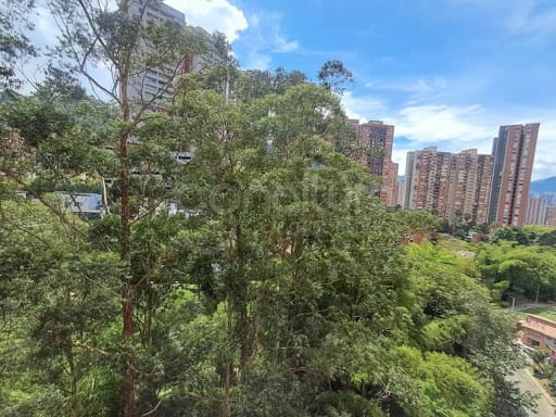 Apartamento de 3 alcobas en arriendo en Loma De San Jose, Sabaneta, 98 m² · foto 21 de 21