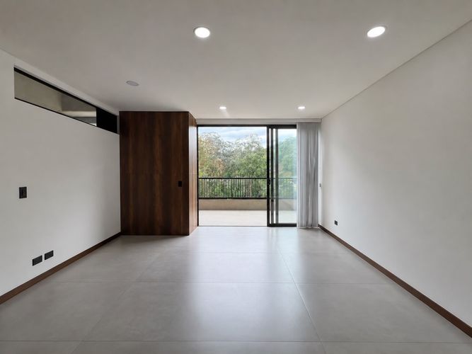 Apartamento de 2 alcobas en venta en El Poblado, Medellín, 100 m² · foto 1 de 14