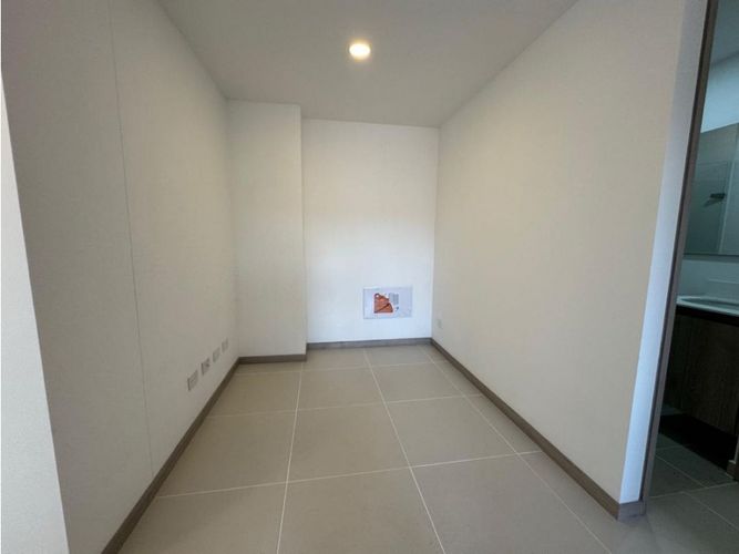 Apartamento en venta en Zona Industrial No. 1, Itagüí · foto 13 de 13