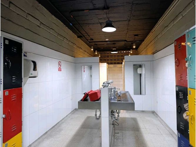 Bodega en venta en La Esmeralda, Itagüí, 2000 m² · foto 17 de 17