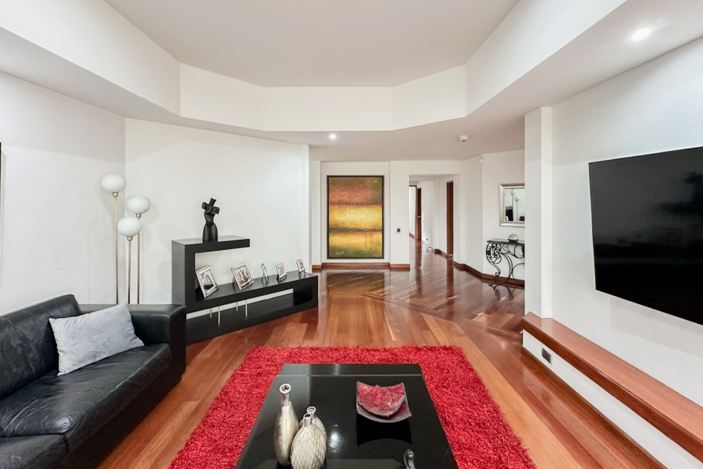 Apartamento en venta en San Patricio, Bogotá · foto 4 de 24