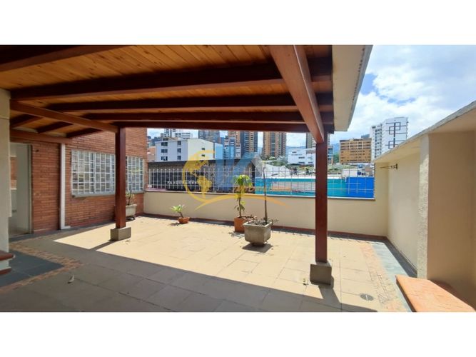 Apartamento de 4 alcobas en venta en Cabecera Del Llano, Bucaramanga, 182 m² · foto 16 de 24