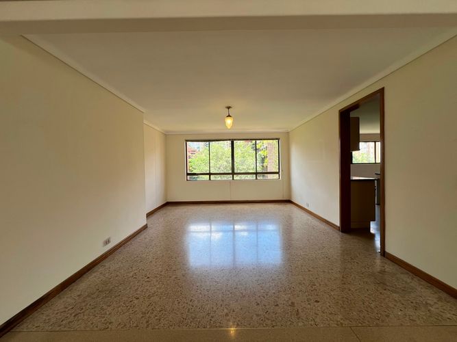 Apartamento de 4 alcobas en venta en El Poblado, Medellín, 230 m² · foto 9 de 16