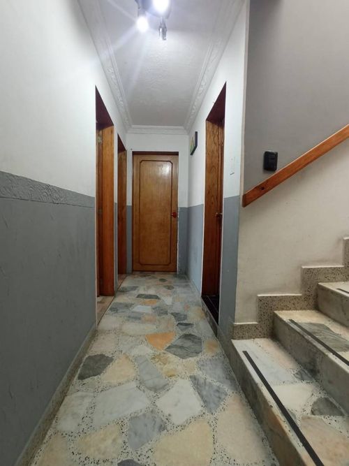 Casa de 4 alcobas en venta en Country Sur, Bogotá, 128 m² · foto 8 de 17