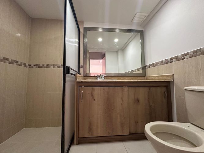 Apartamento de 3 alcobas en venta en El Poblado, Medellín, 96 m² · foto 11 de 19