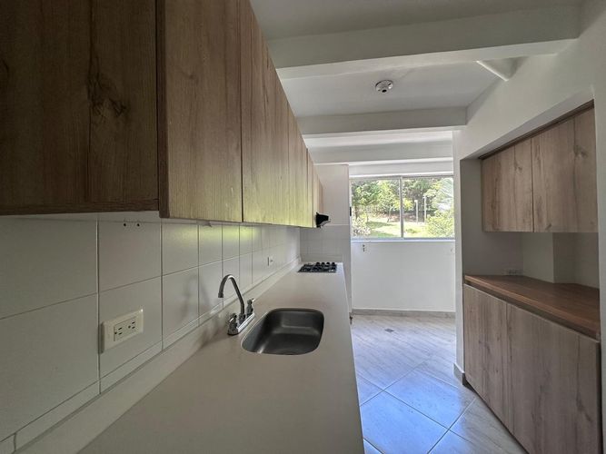 Apartamento de 3 alcobas en venta en El Poblado, Medellín, 96 m² · foto 6 de 19