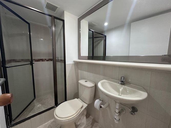 Apartamento de 3 alcobas en venta en El Poblado, Medellín, 96 m² · foto 8 de 19