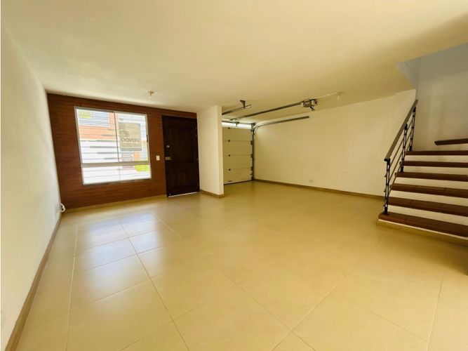 Casa de 3 alcobas en venta en La Ceja, 110 m² · foto 4 de 16