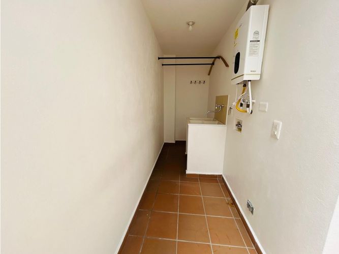 Casa de 3 alcobas en venta en La Ceja, 110 m² · foto 8 de 16