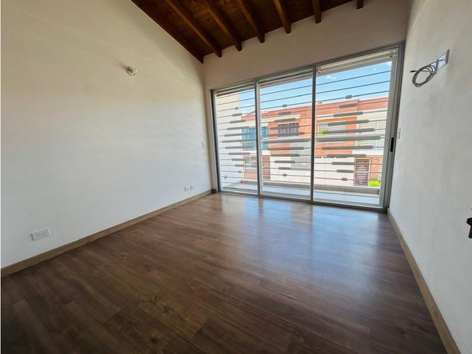 Casa de 3 alcobas en venta en La Ceja, 110 m² · foto 13 de 16
