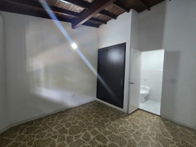 Oficina en arriendo en Belén, Medellín, 250 m² · foto 11 de 20
